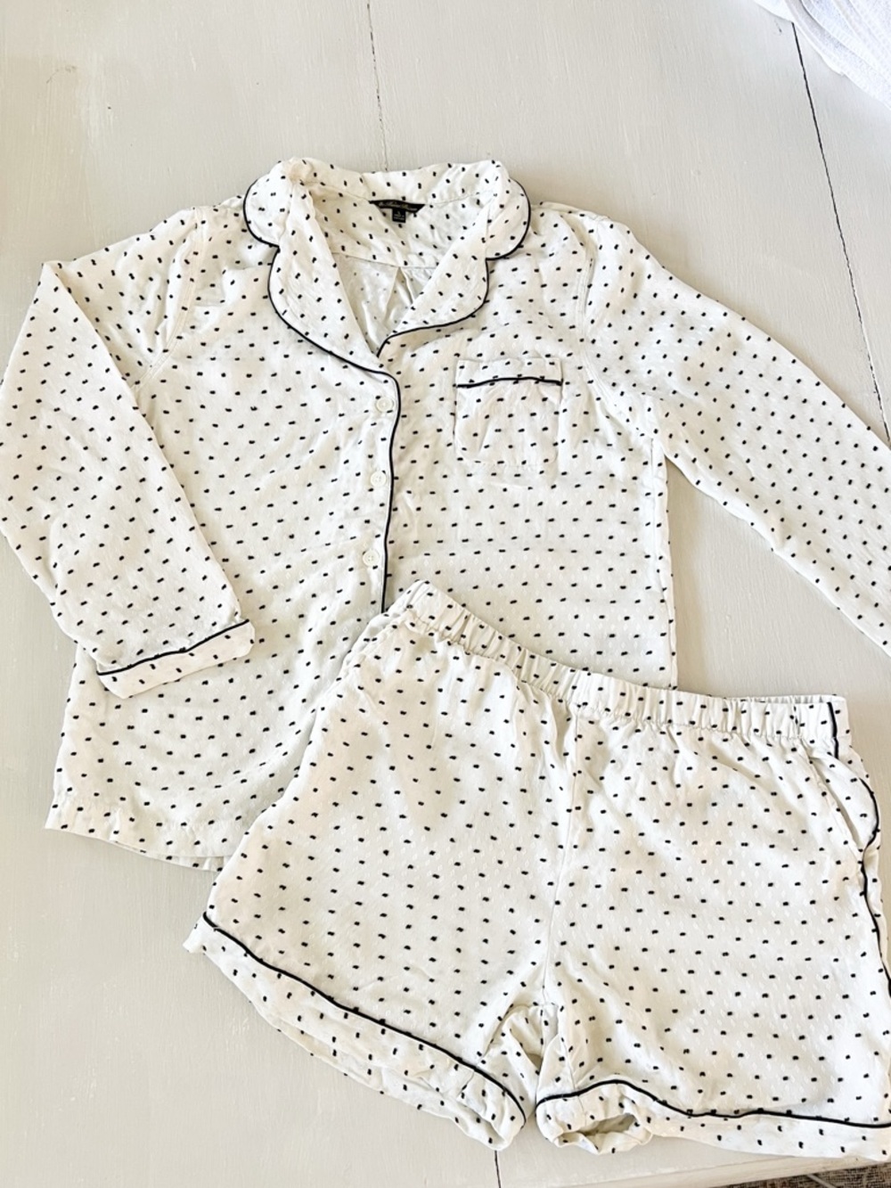 Brooks Brothers Cream Black Polka Dot Pajama Women L Dobby Weave Sleepwear